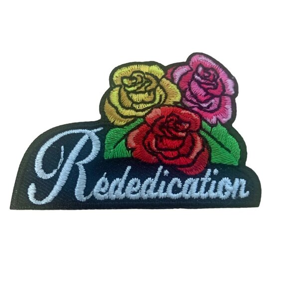 Girl REDEDICATION Roses Ceremony Fun Patches Crest Badge SCOUTS GUIDE night - Picture 4 of 6